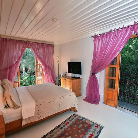 Hotel Jade (adults Only) 2*