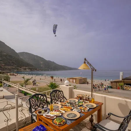 Jade (adults Only) 2*